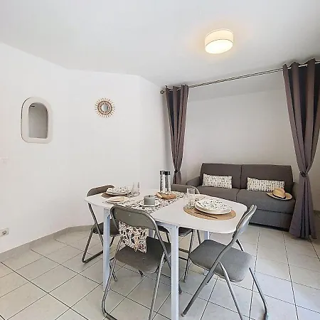 Escale Riviera Juan-les-pins 아파트